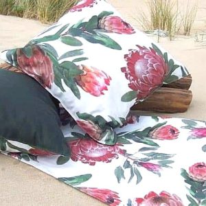 Textile cushions with Runner